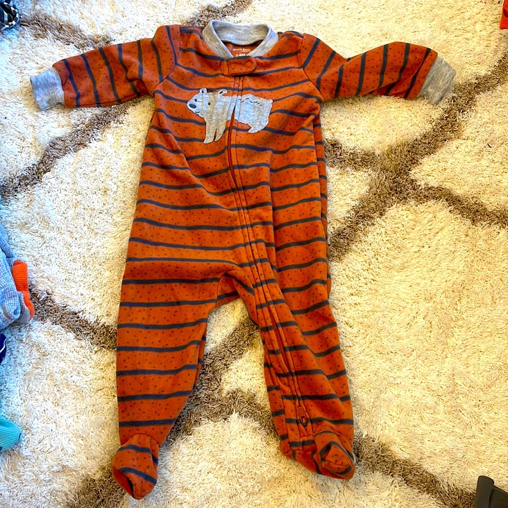 Simple Joys by Carter’s Fleece Bear Footie Pajamas 🐻